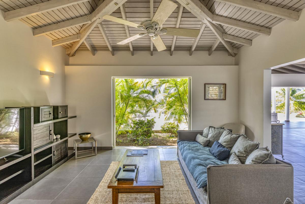 18.Location villa No Limit vue mer Saint Martin les Terres Basses - Salon